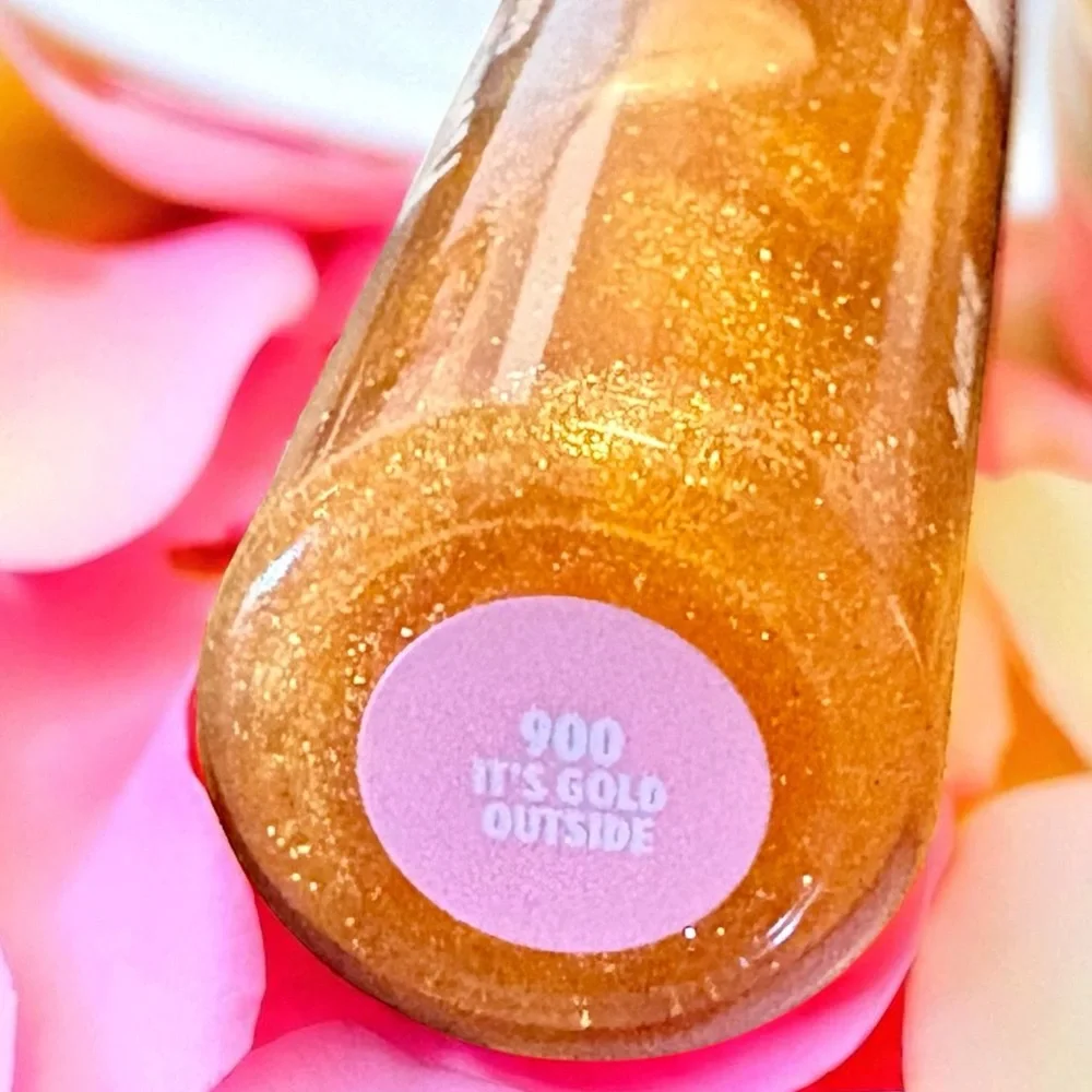💎 CoverGirl Clean Fresh Yummy Gloss Plumper in Color It’s Gold Outside